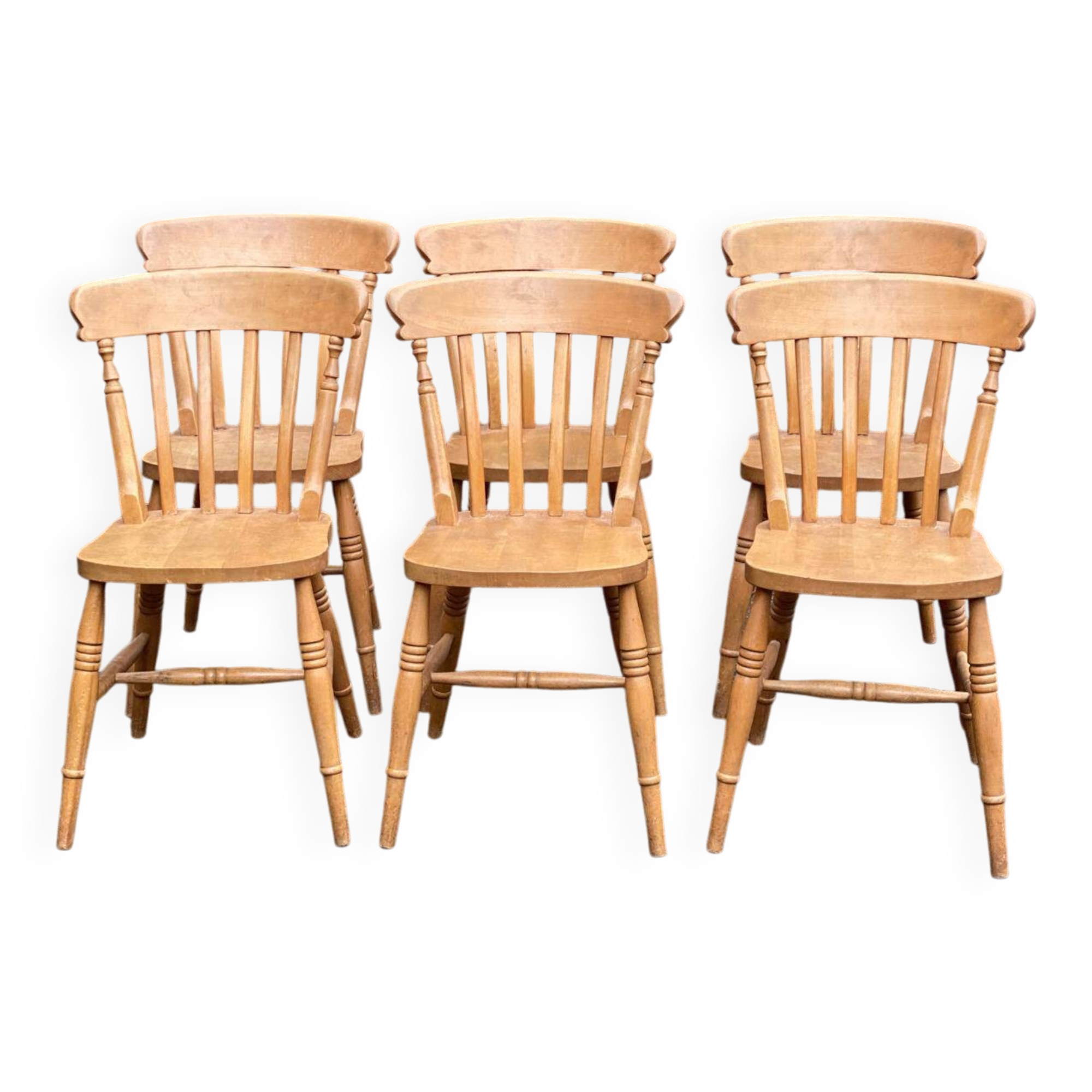 6 Windsor restaurant-style chairs from the 1980s in solid wood.