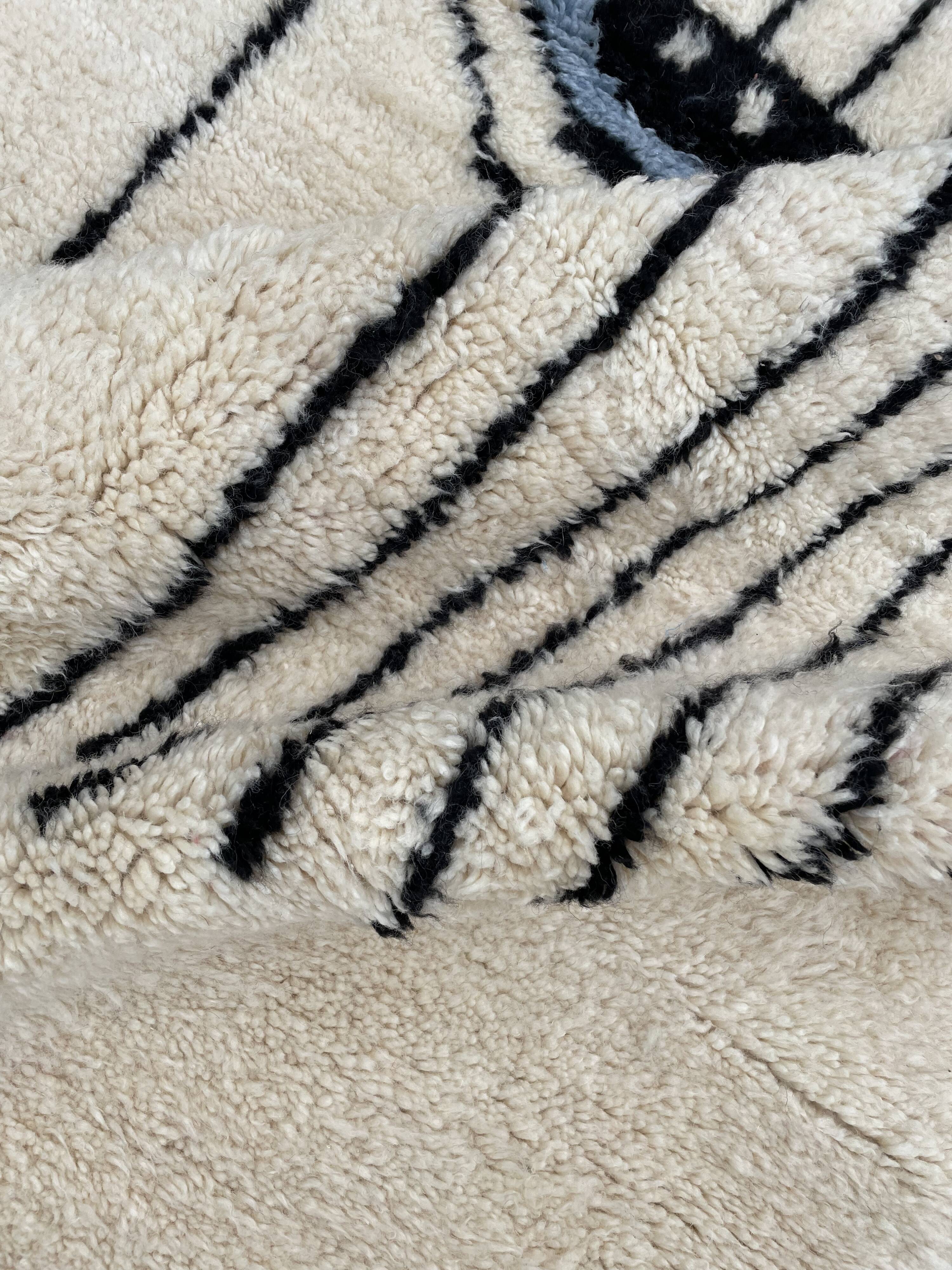 Tapis berbere moderne en laine, beni ouarain