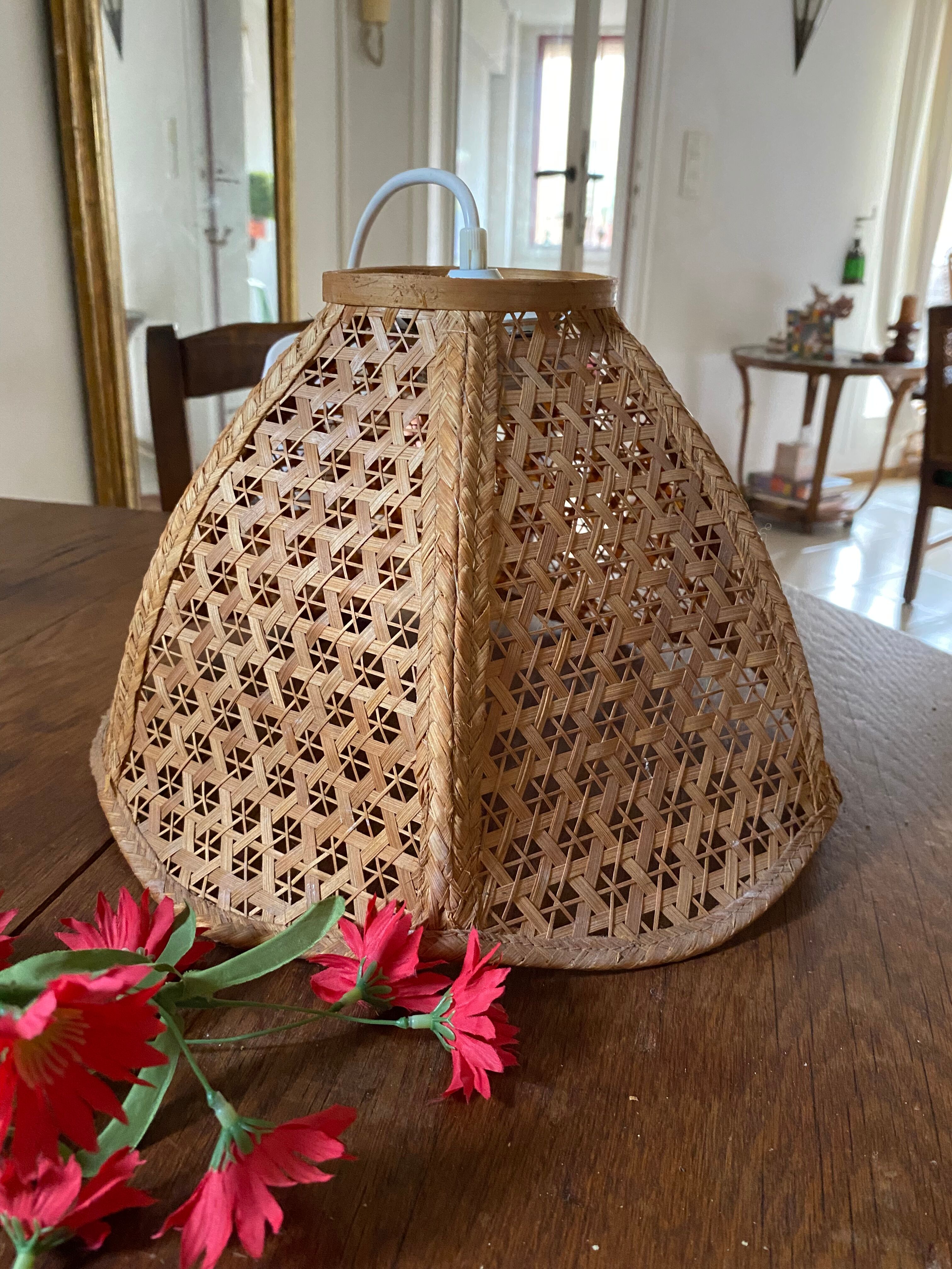 Flower hanging lamp in canning