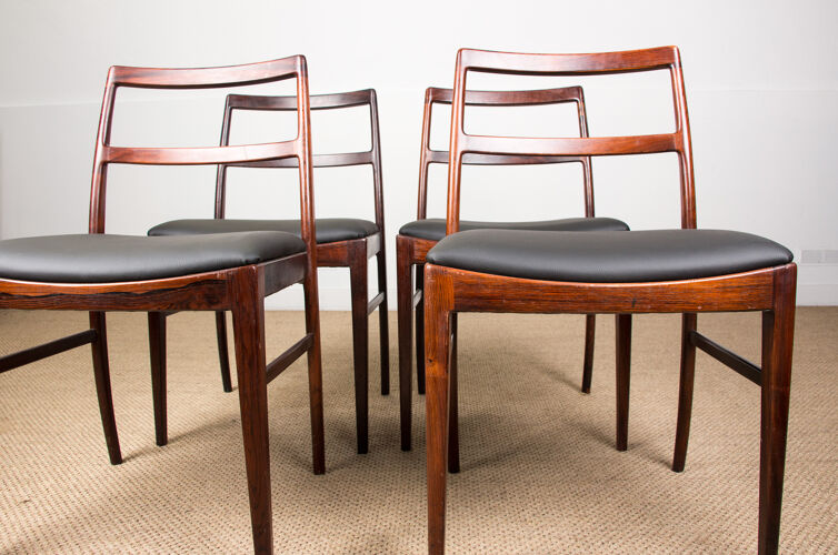 Suite de 4 chaises modèle 420 par Arne Vodder pour Sibast 1960