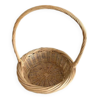 Wicker basket