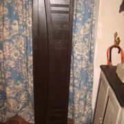 Black wooden screen