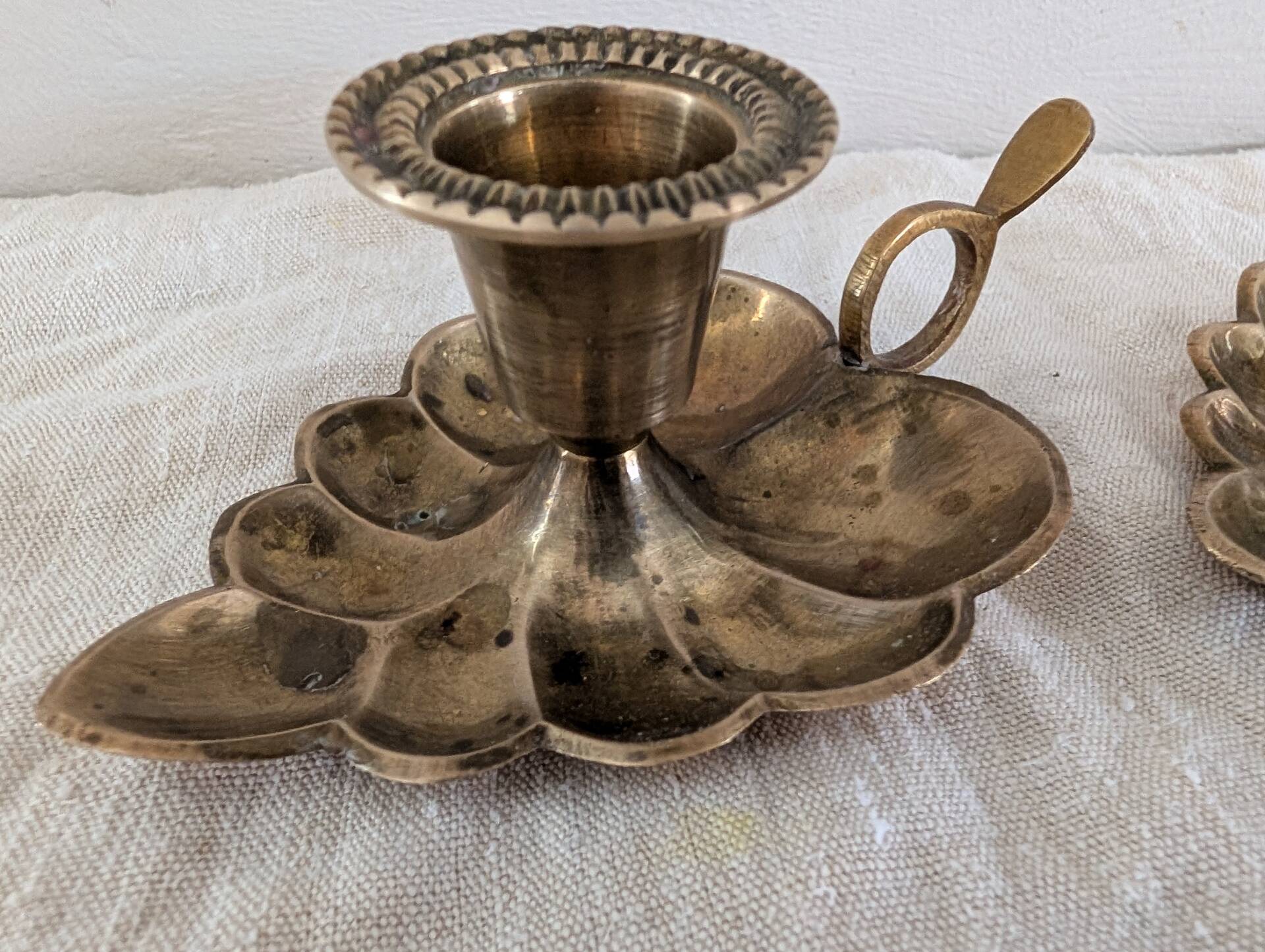 Pair of brass candle holders in the shape of a leaf – 1960s