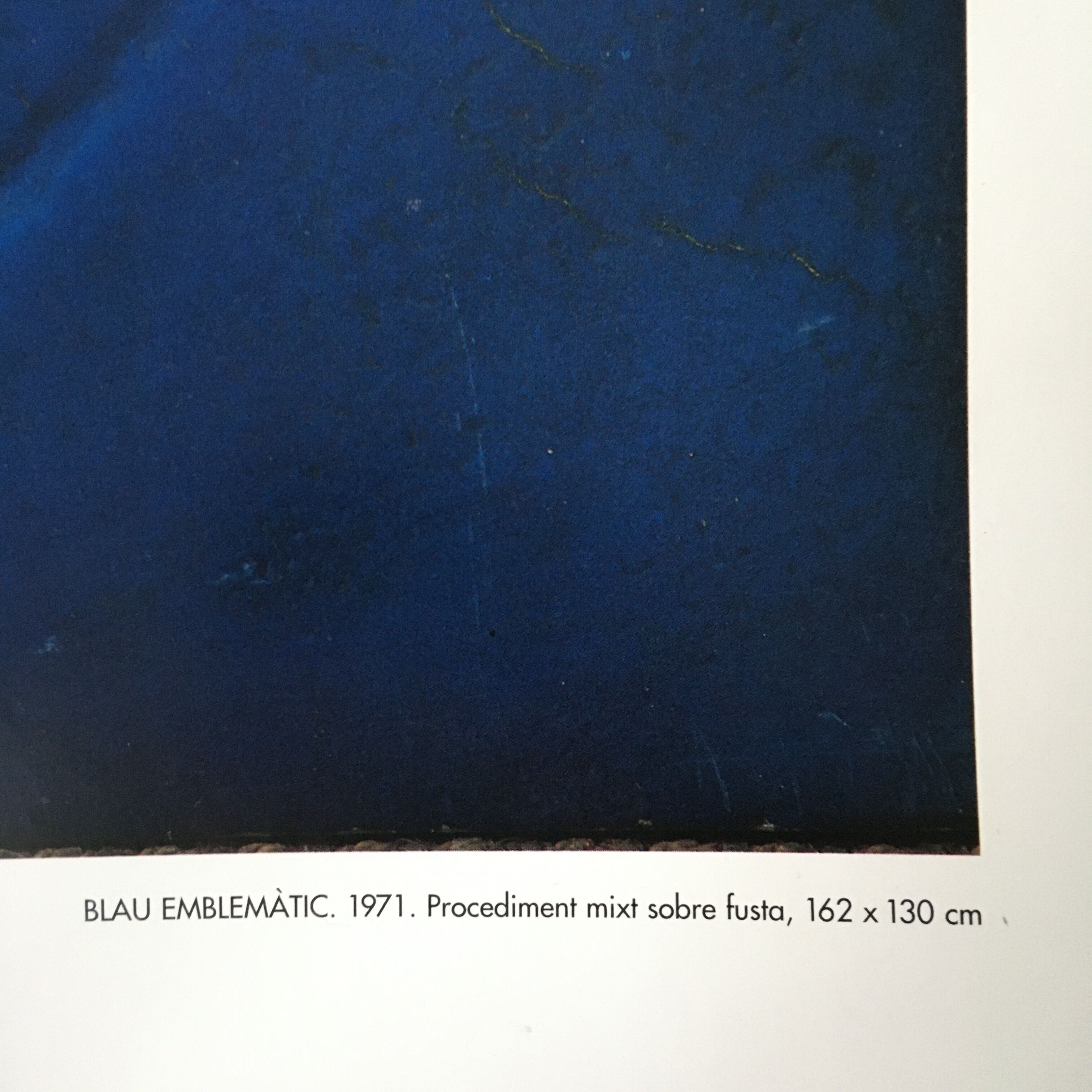 Affiche tapies bleu emblématique