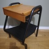 Table de chevet d'internat