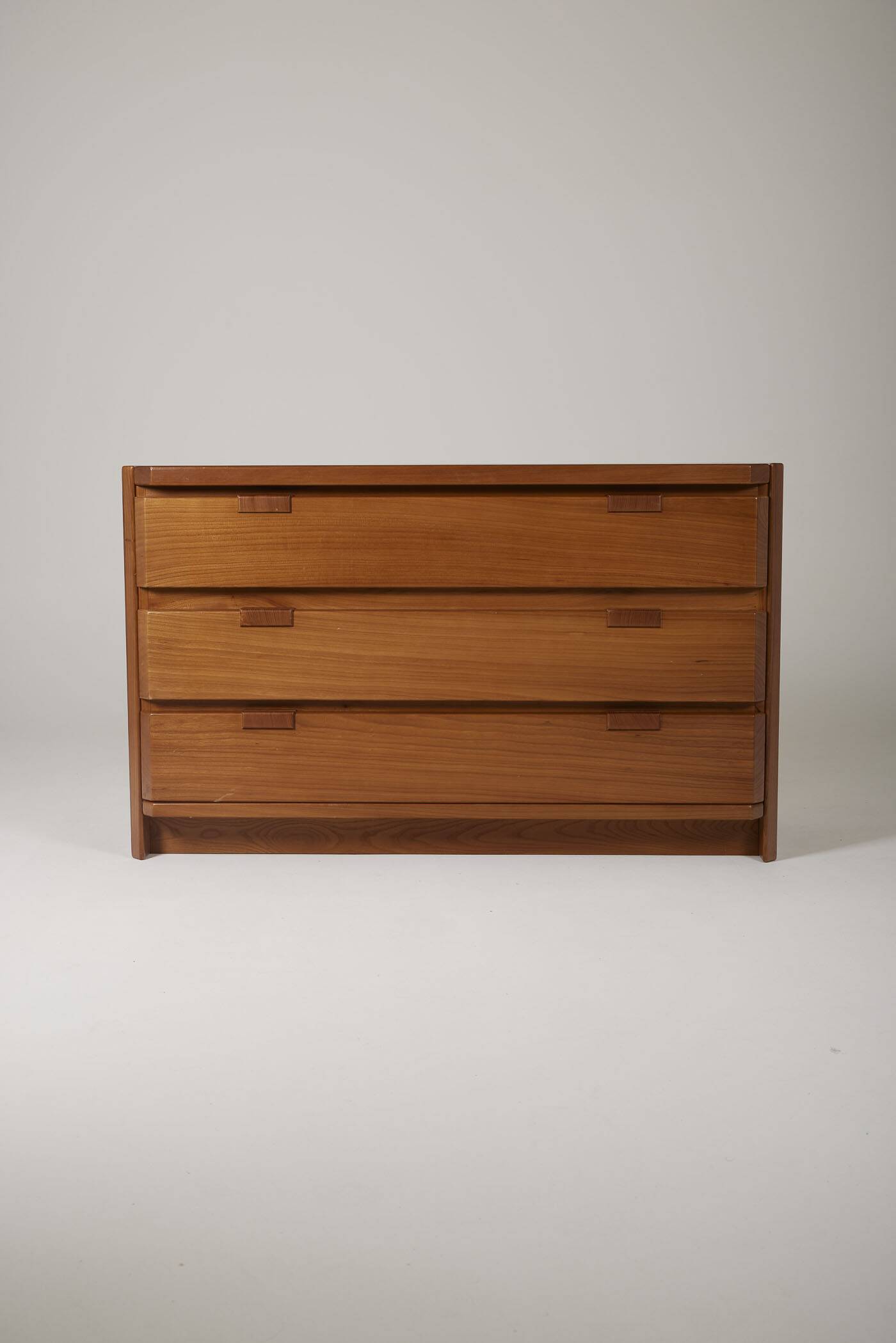 Commode en bois d'orme Luigi Gorgoni
