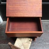 Child desk chair with trunk