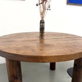 Table ronde moderniste chêne massif, piètement cylindrique pin, DLG Perrian