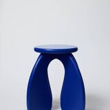 Table d'appoint space flat pack en bleu électrique