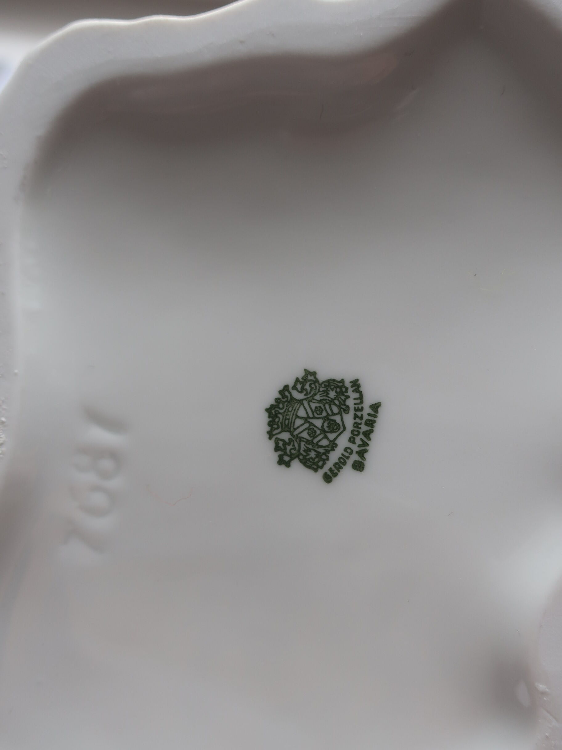 Vintage 80s brutalist vase