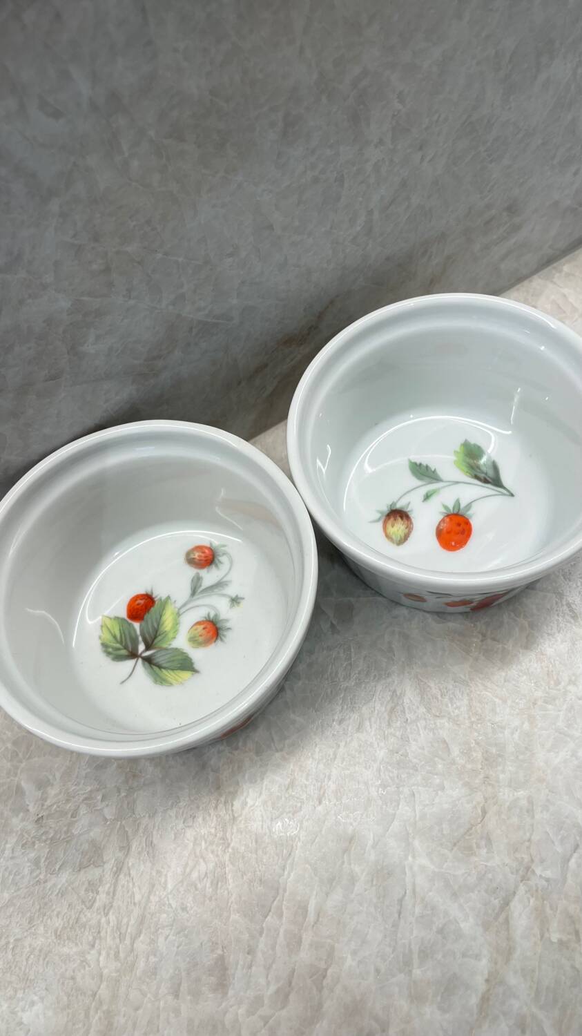 Set of 2 vintage Langenthal ramekins