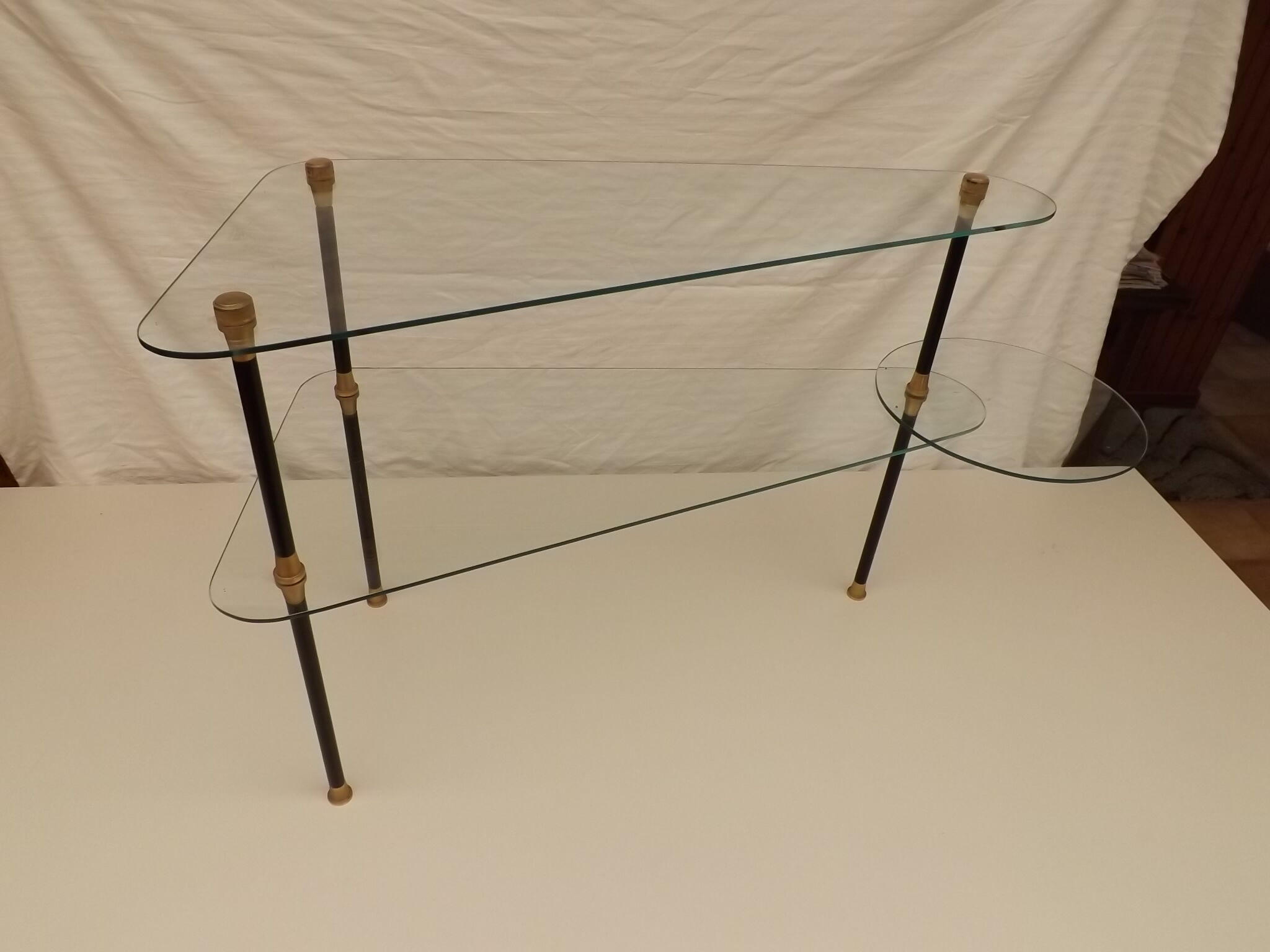 Carcassonne 1950 tripod shop shelf