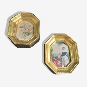 2 gold miniature frames