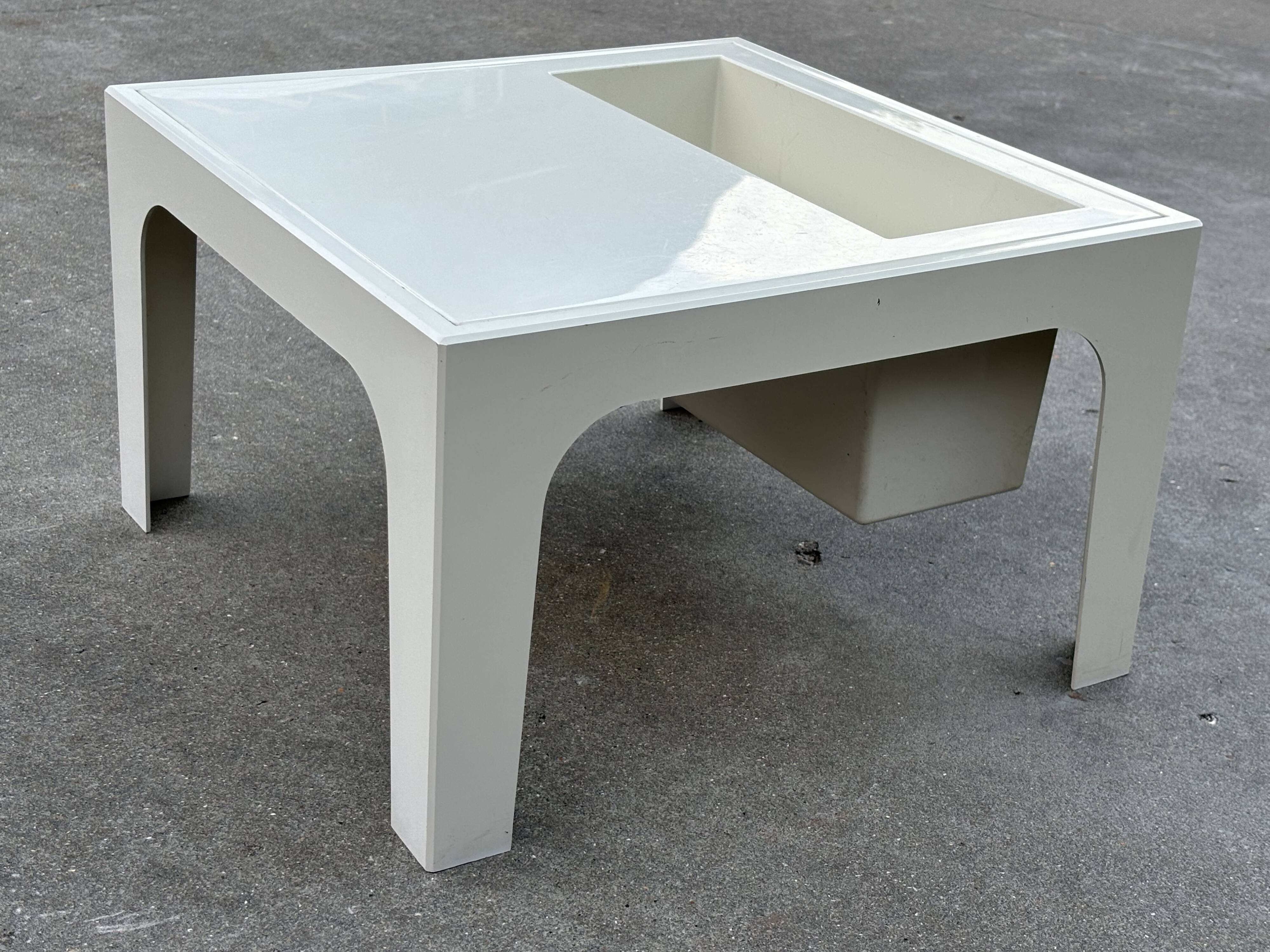 Vintage table with magazine holder, 70s space age