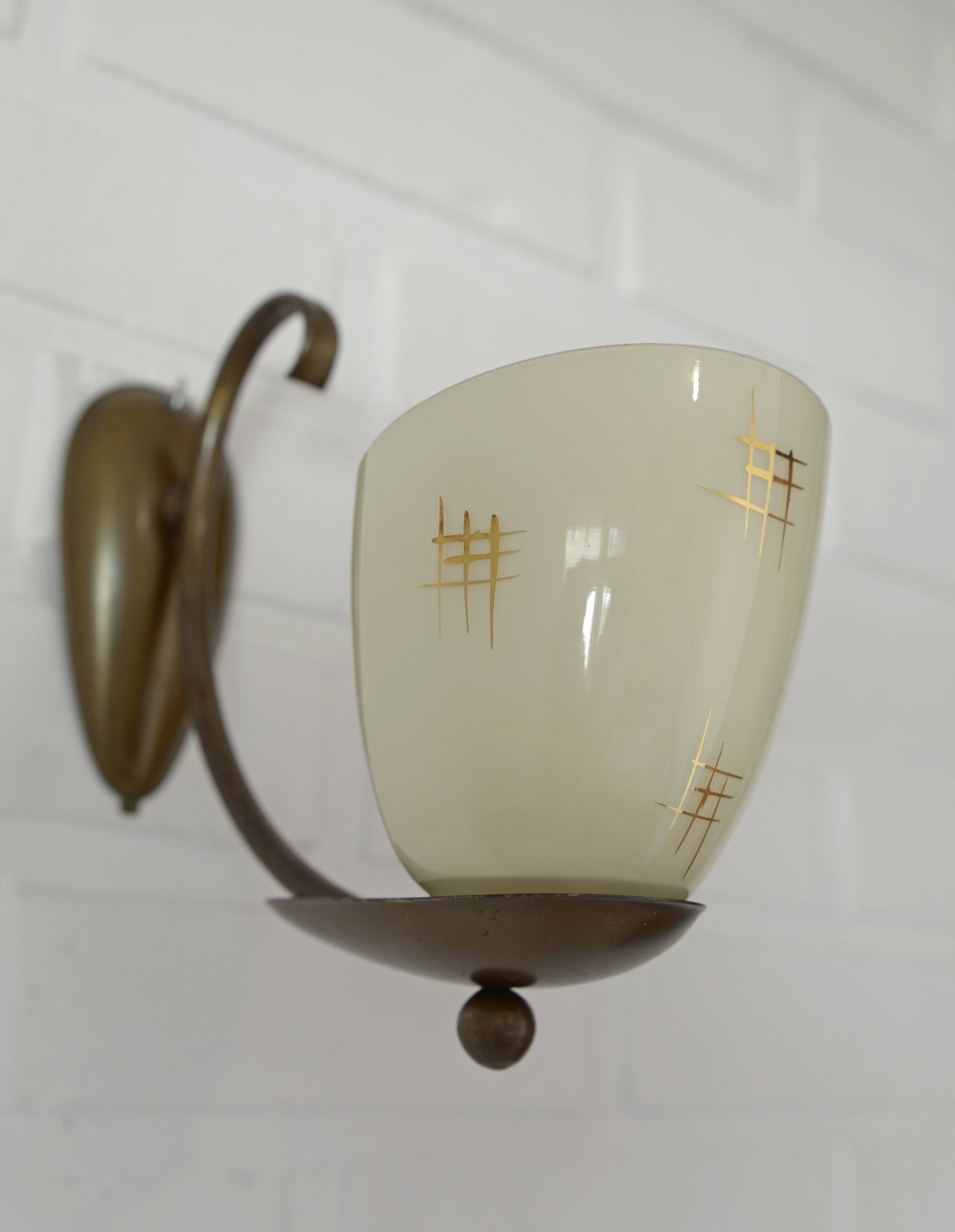 Applique murale Art Déco originale en laiton / luminaire vintage des années 1930 / époque Bauhaus