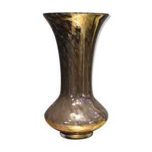 vase noir en verre de