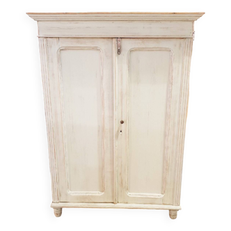 Vintage Parisian buffet
