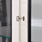 Armoire à pharmacie vintage, années 1970