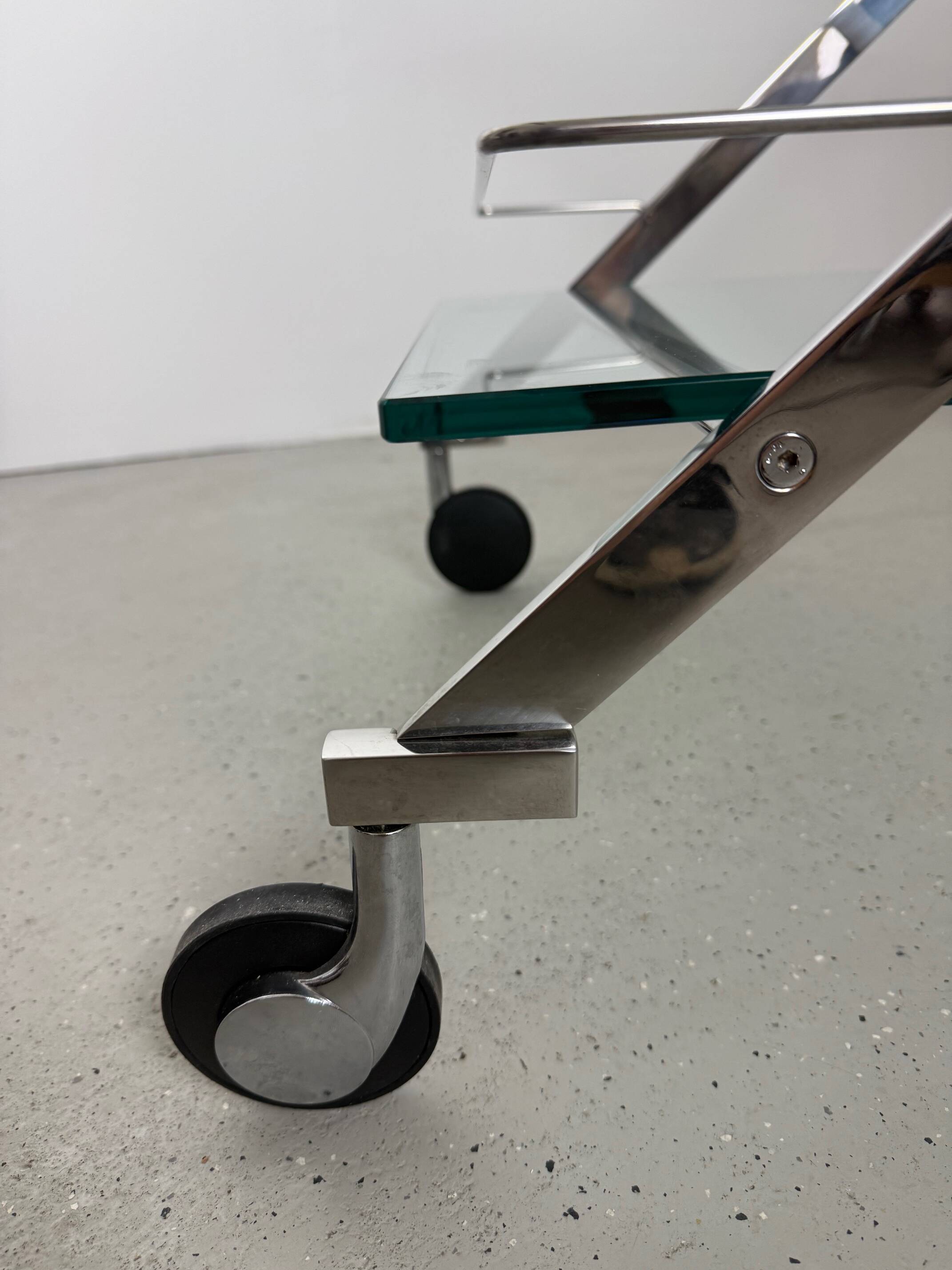 1980s Modernist Gallotti and Radice “Mister” Bar Trolley, Serving Cart