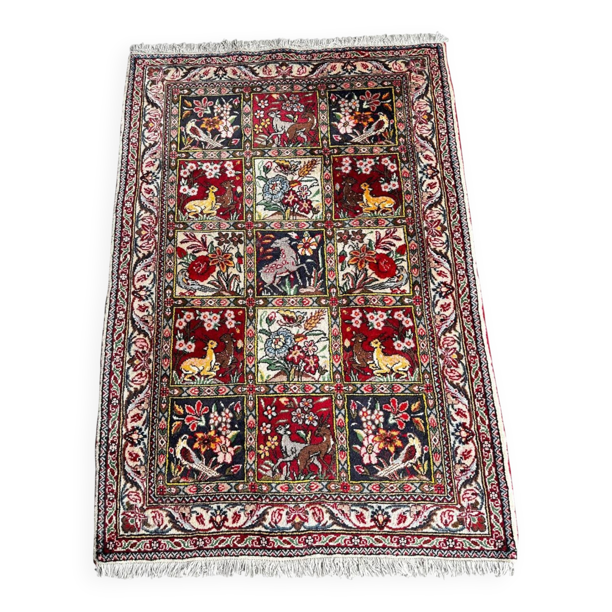 Handmade Bakhtiar Persian rug 160cm x 110cm