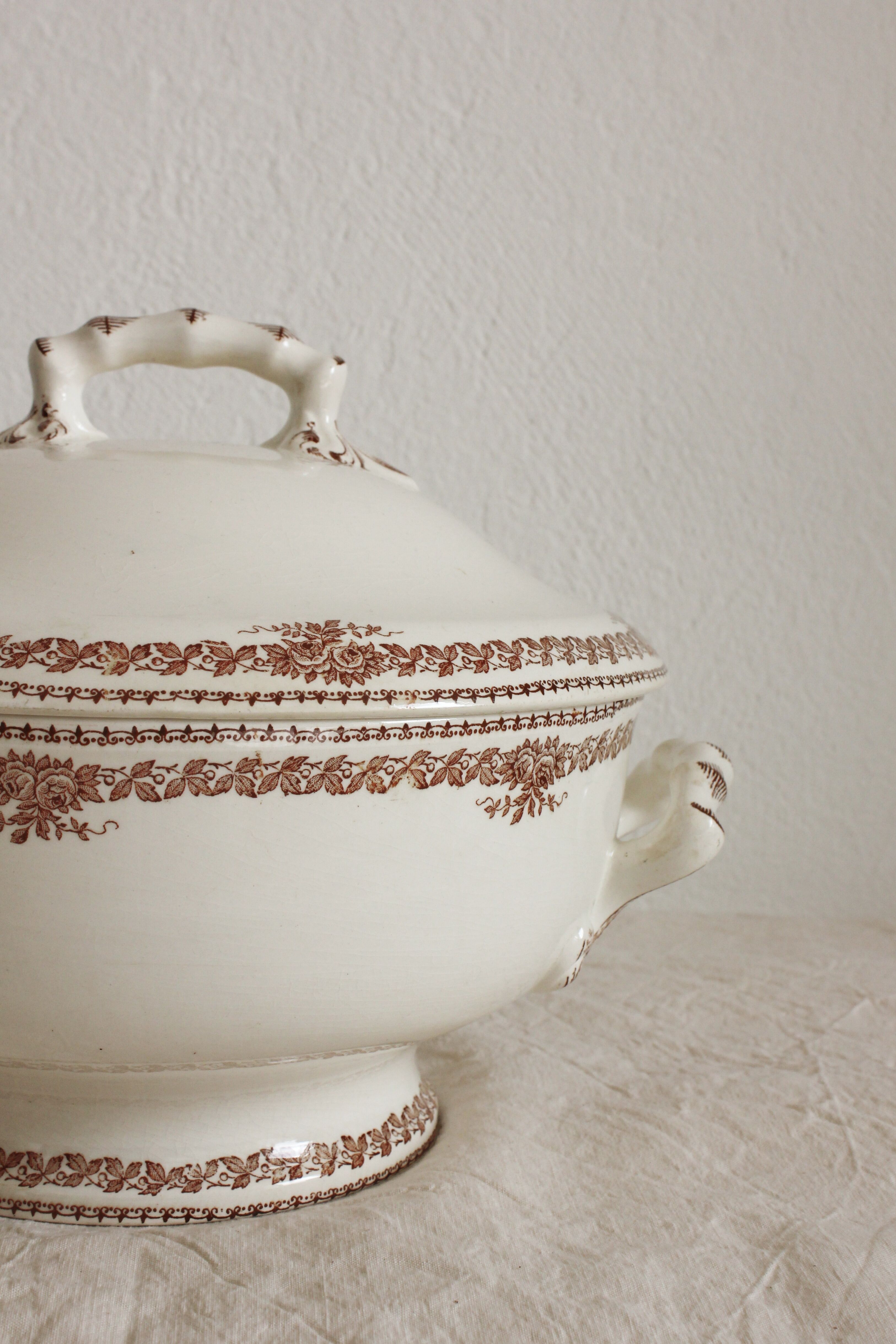 "Mireille" soup tureen from Longwy