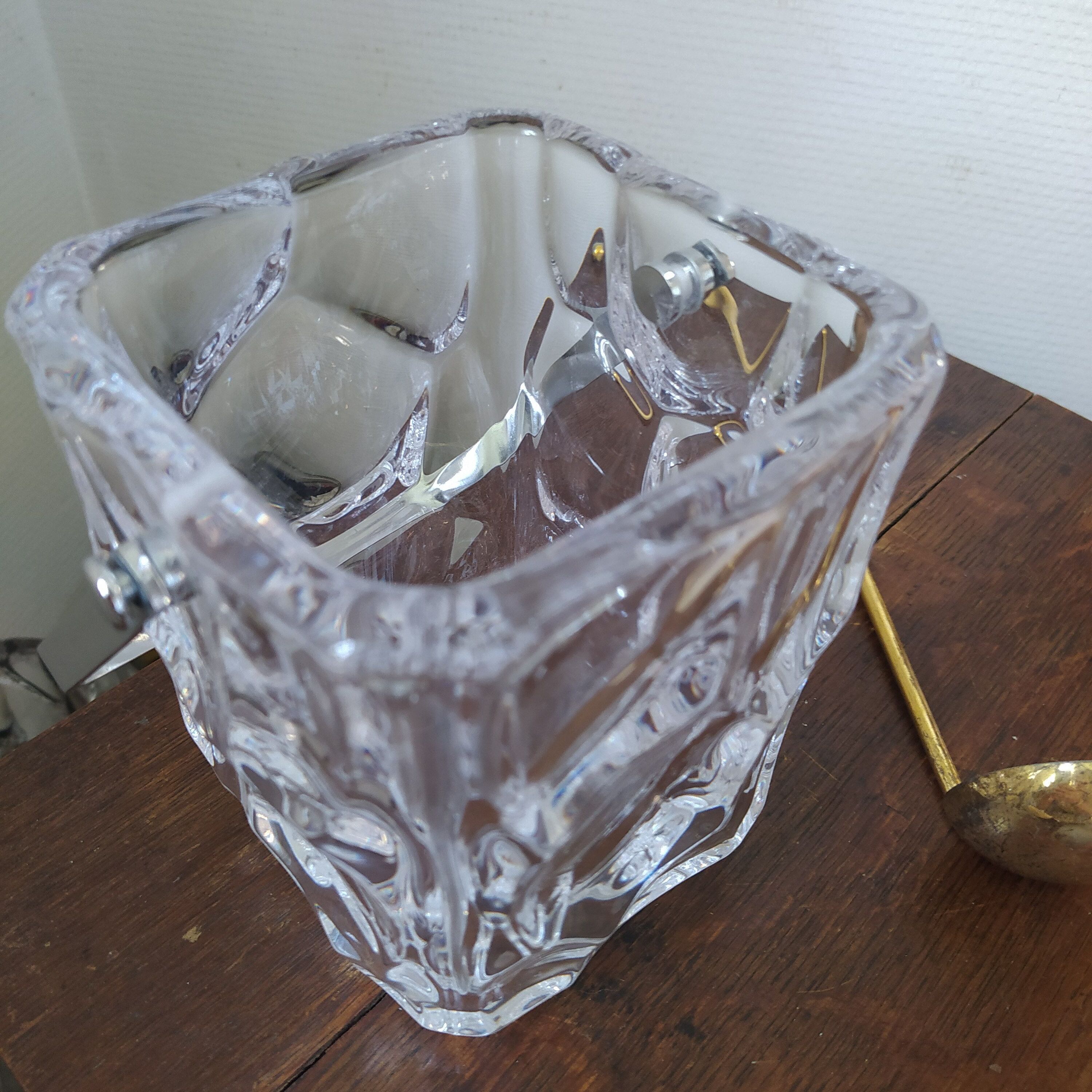 Sèvres crystal ice bucket year 1970