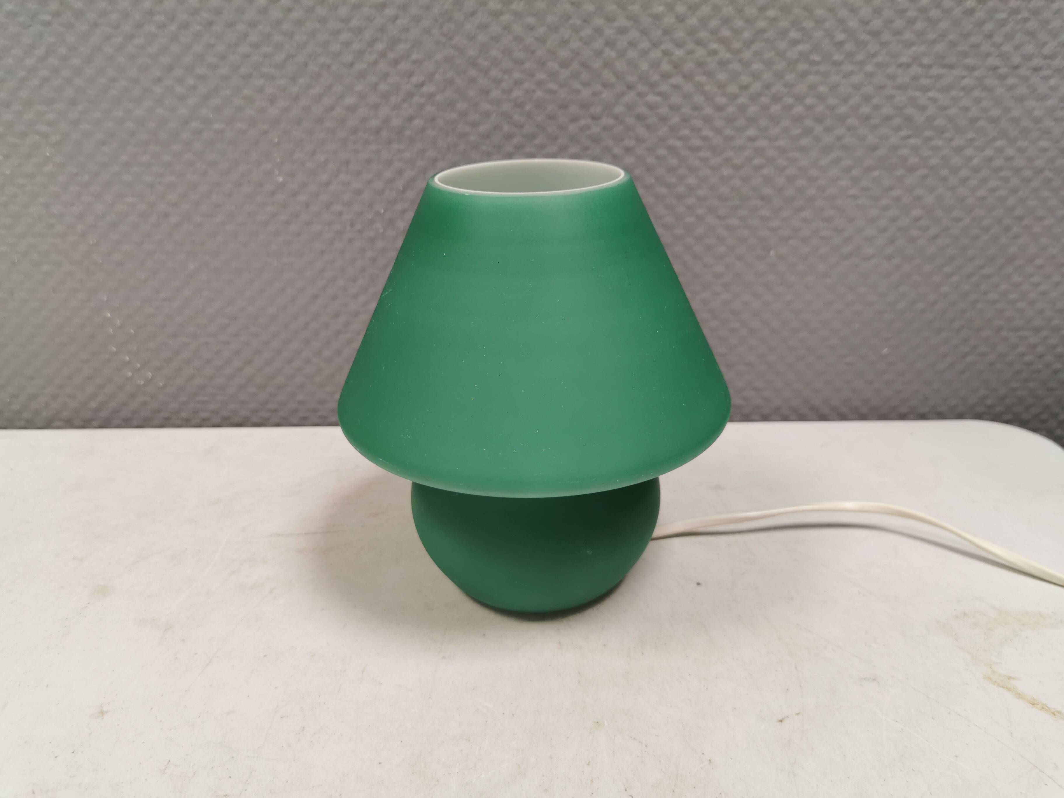 Retro green 'mushroom' table lamp, Danish from the 1980s-90s.