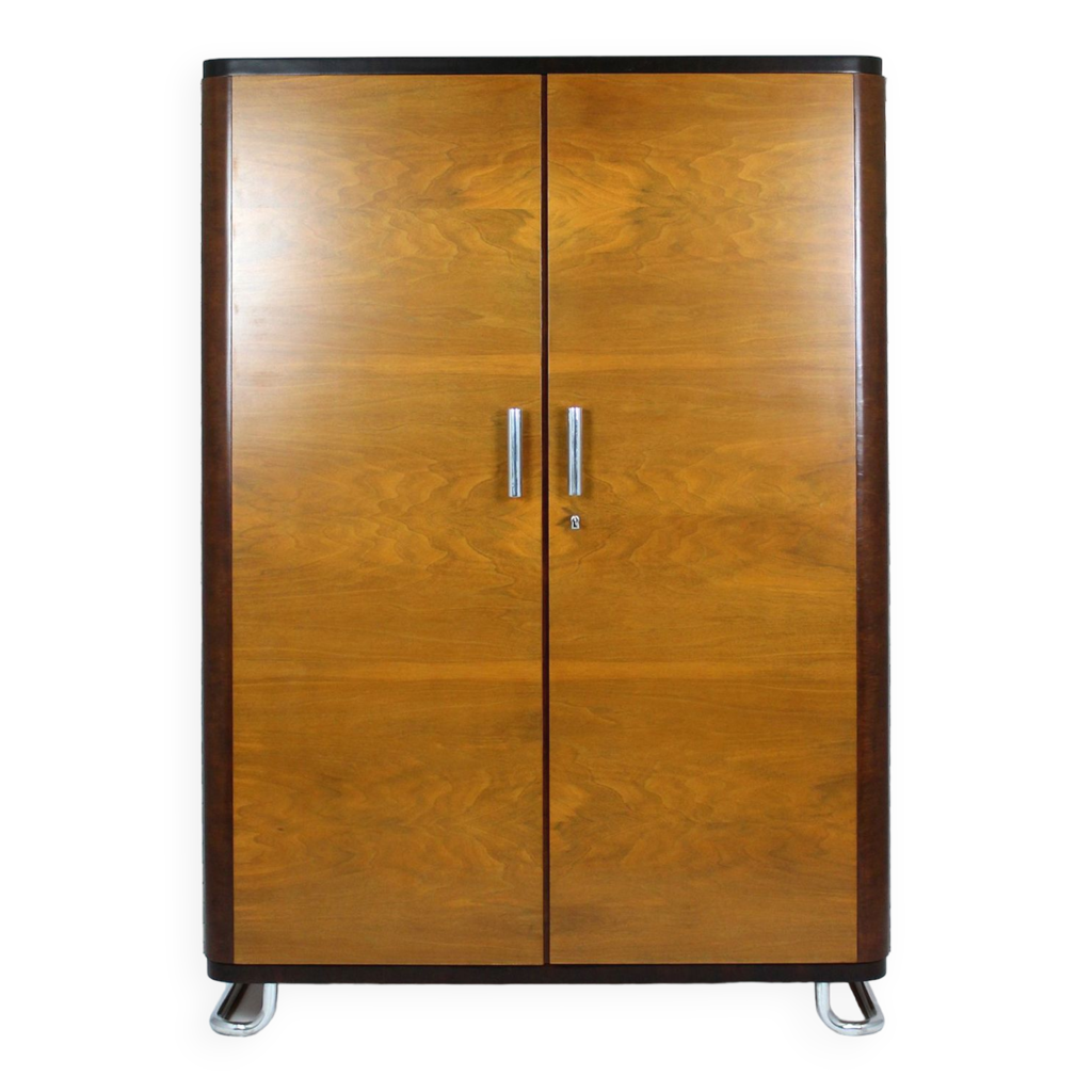 Armoire vintage en acier tubulaire chromé Bauhaus de Hynek Gottwald