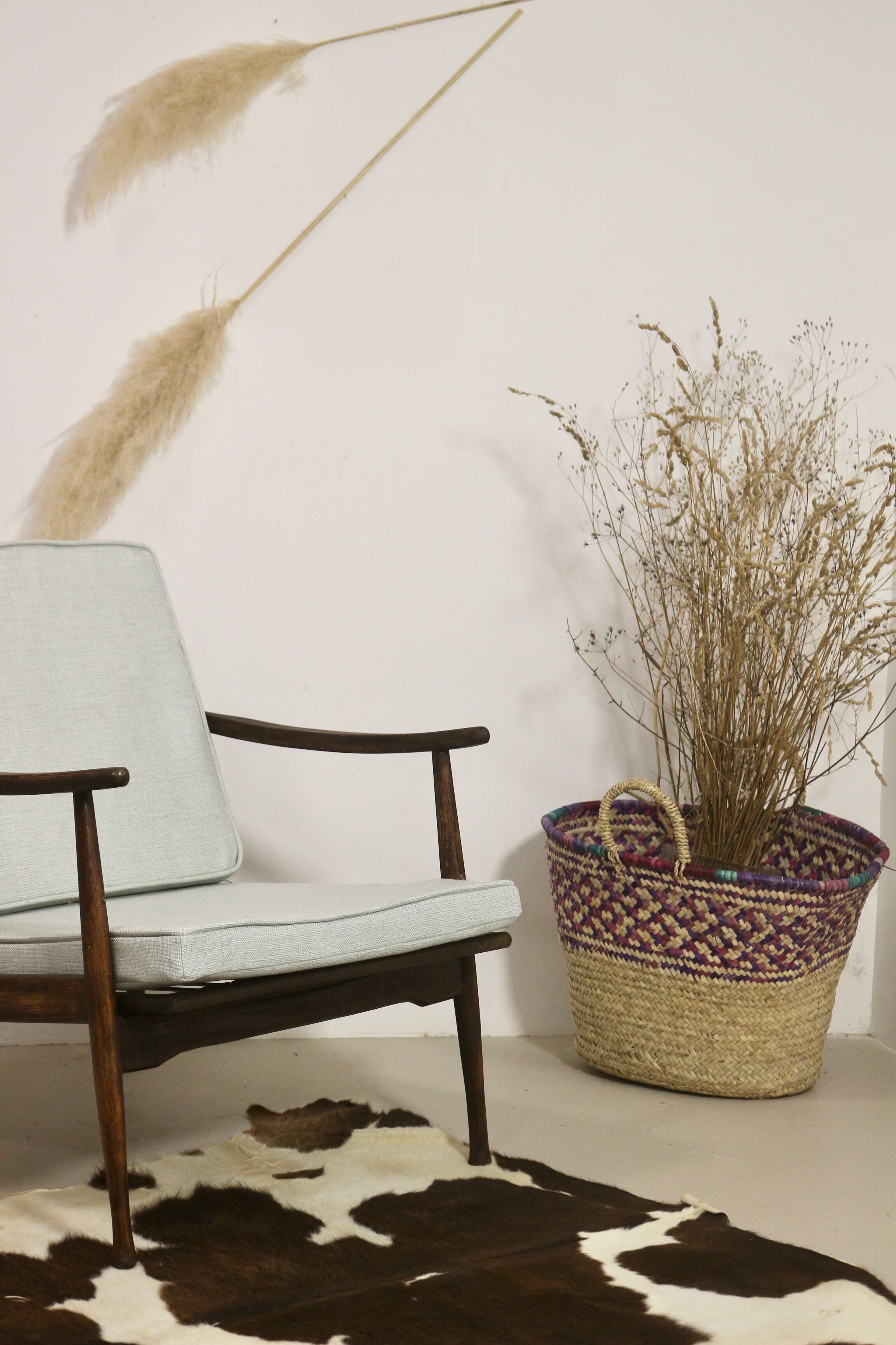 Scandinavian armchair 1960 curved armrests