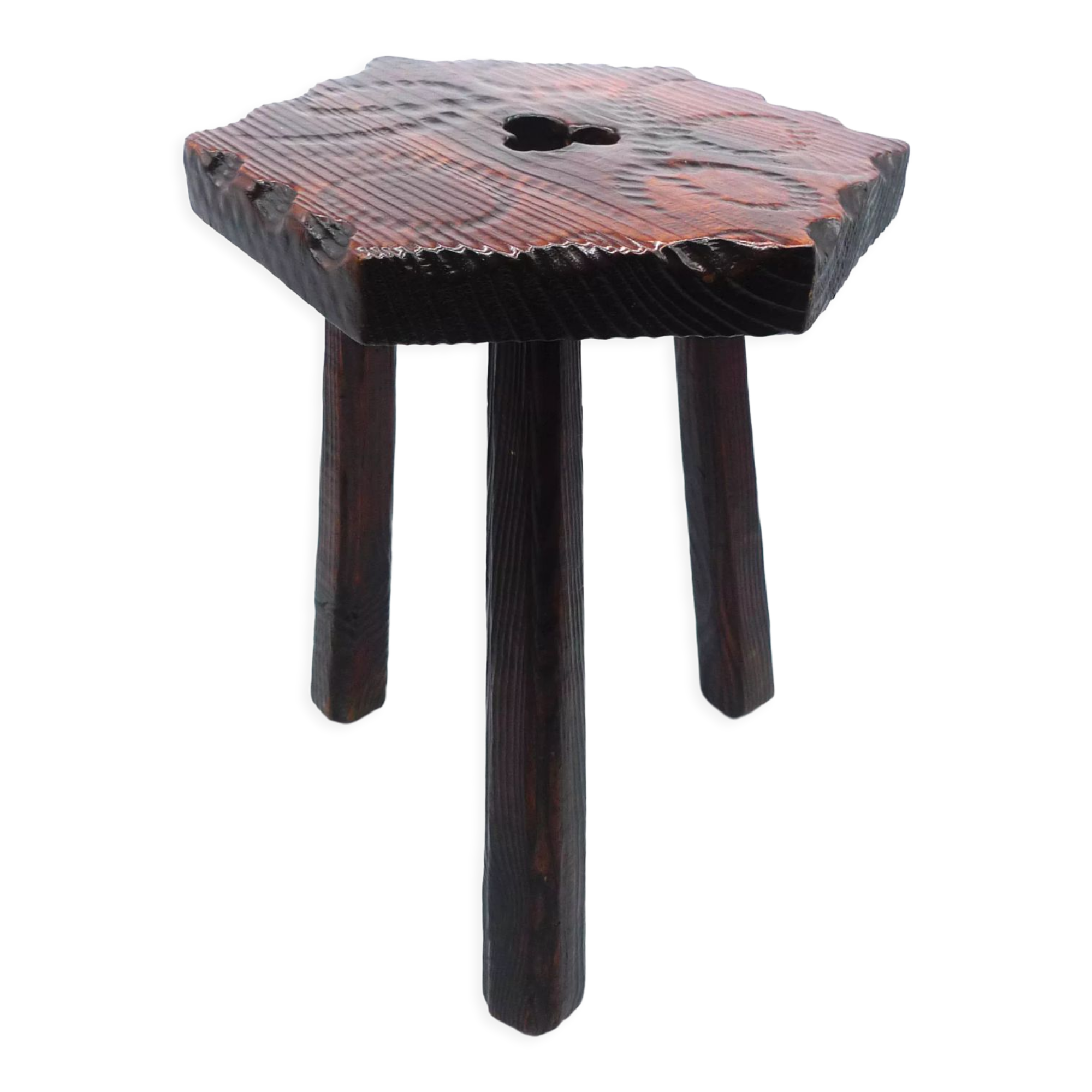 Tabouret trépied en bois brutaliste