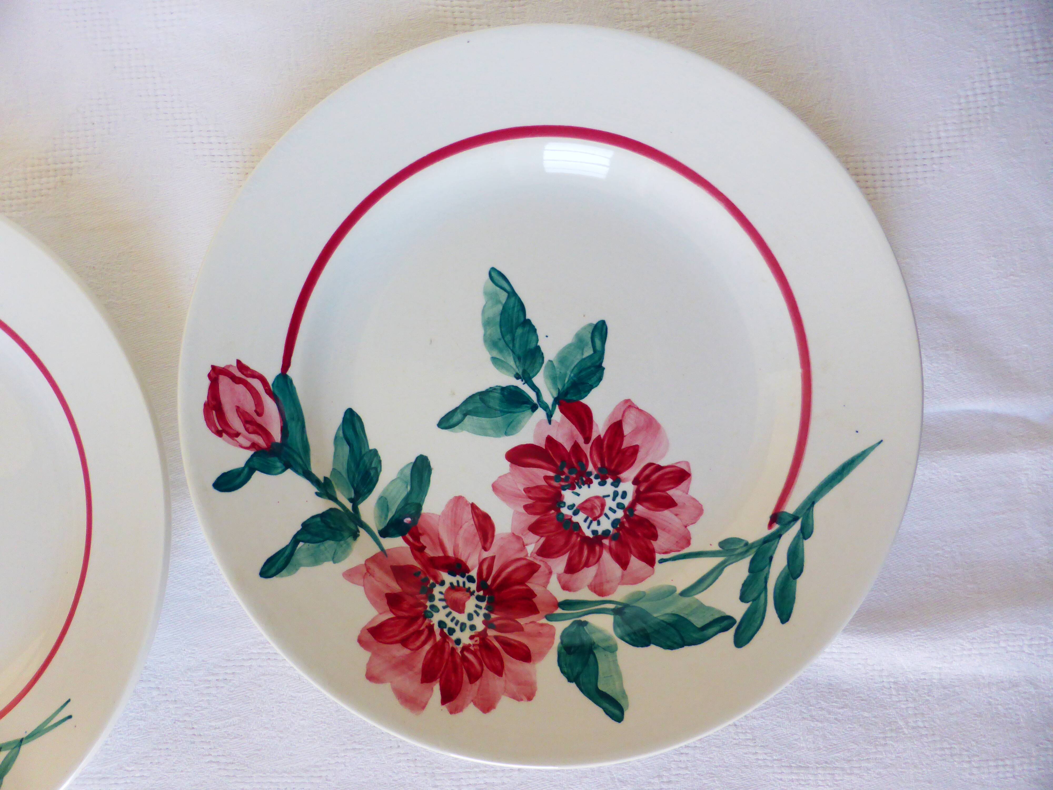 2 flat plates of Sarreguemines model Monceau
