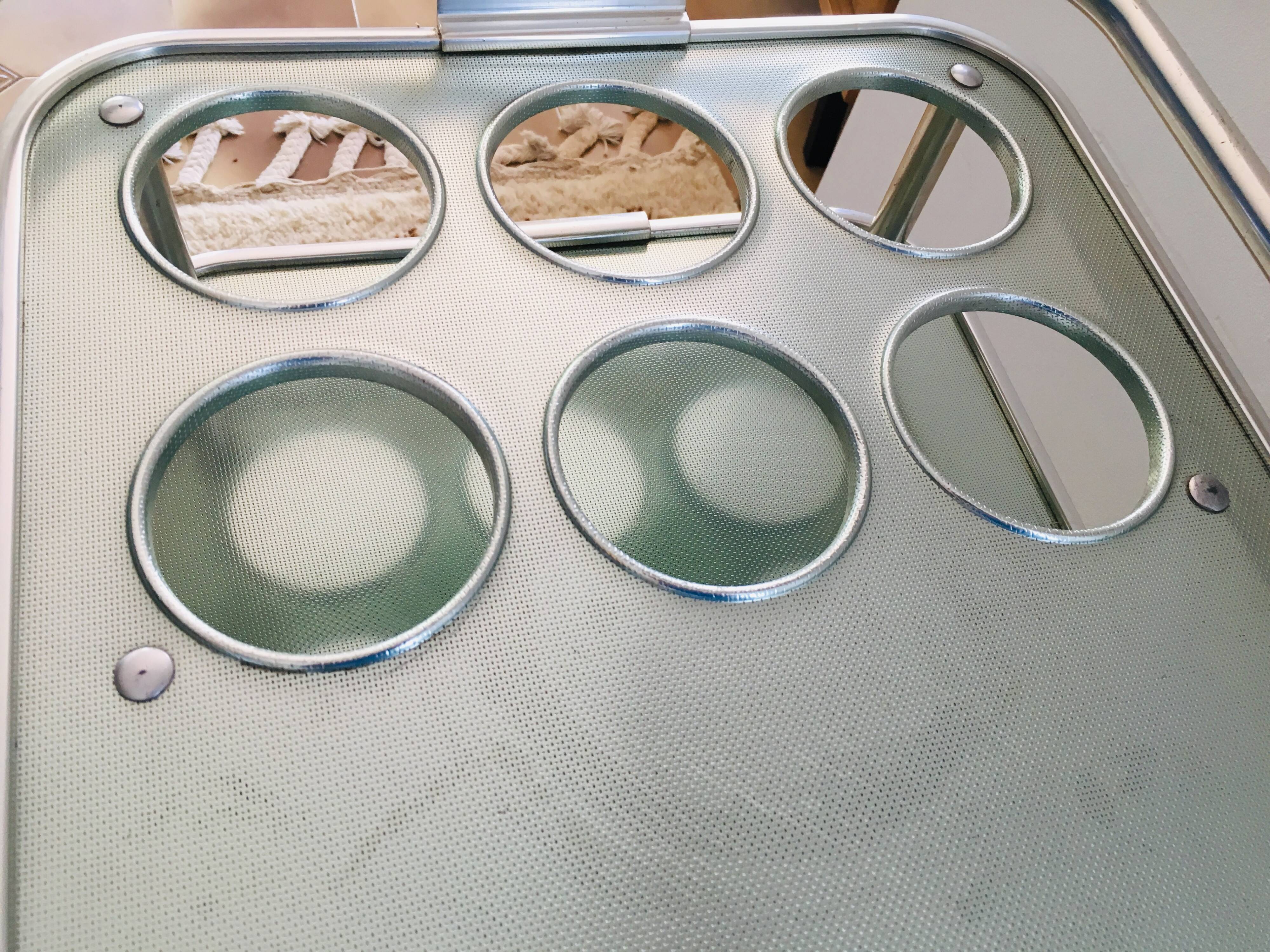 Vintage wheeled dessert