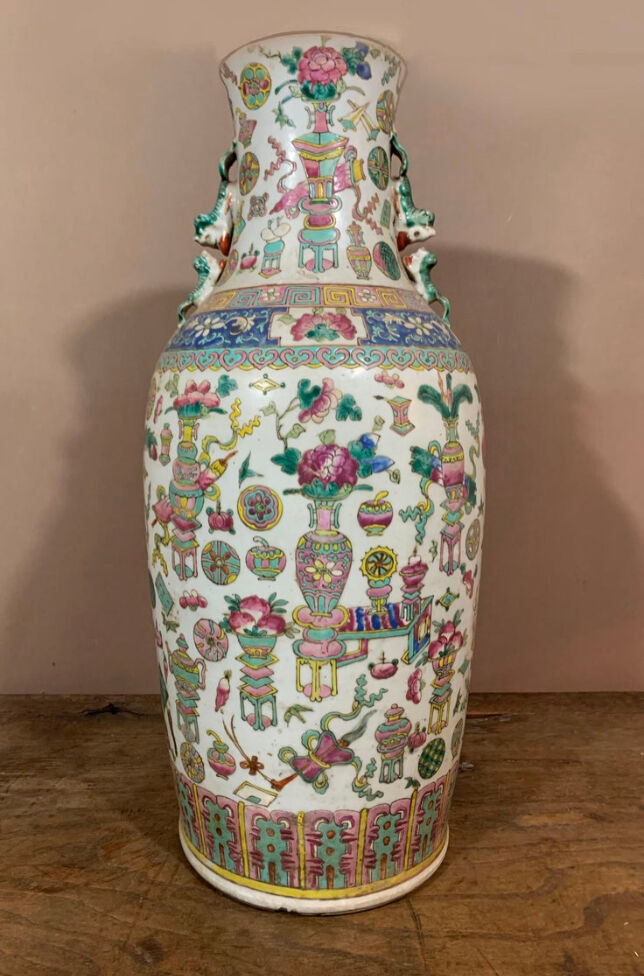 Canton Porcelain Vase, 19th century