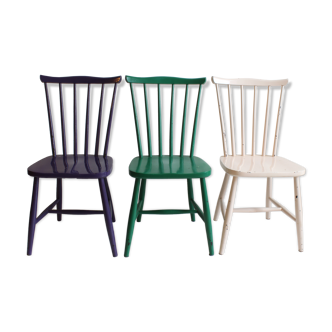 Three spindle back SH41 chairs by Yngve Ekström for Pastoe, 1960s