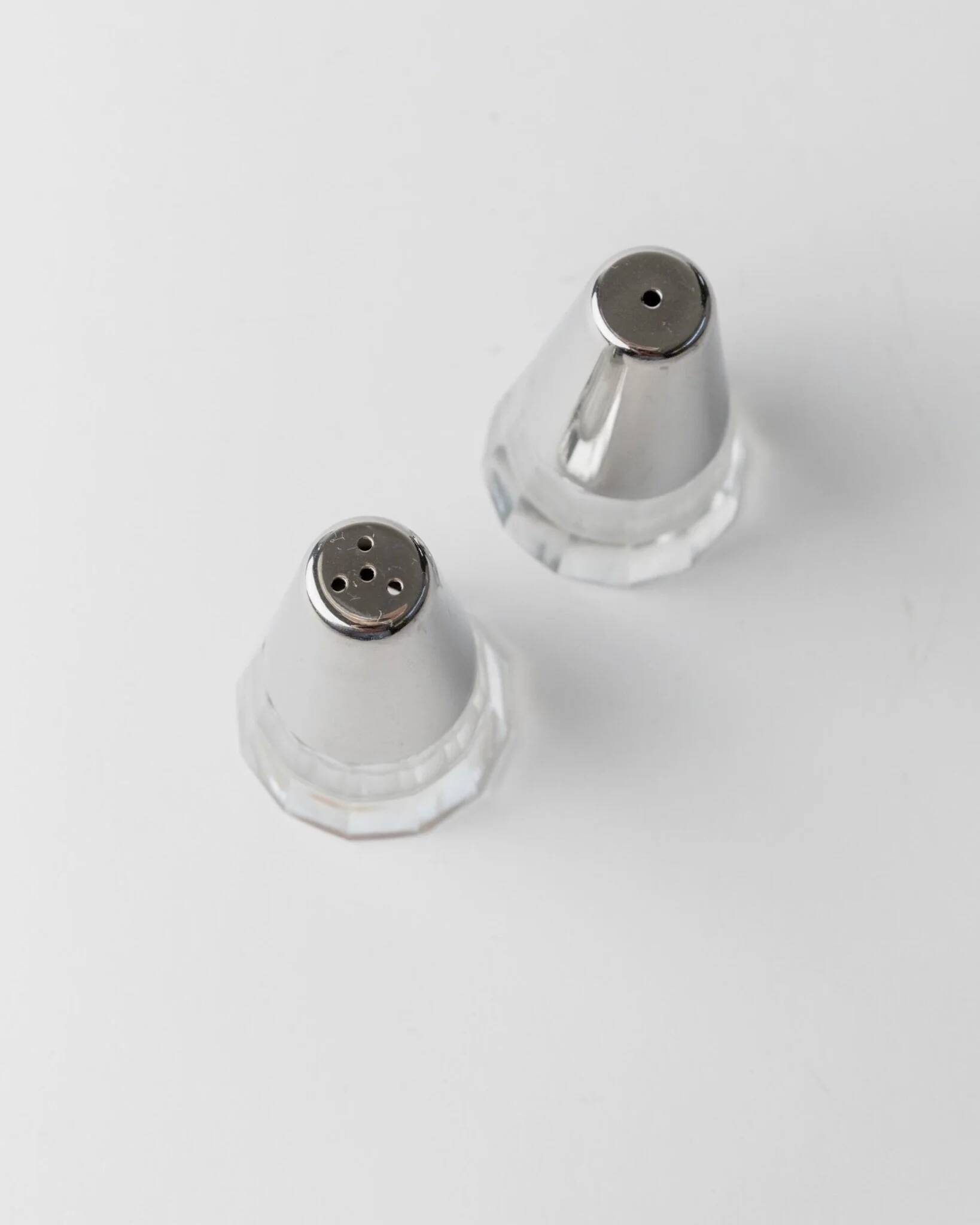Vintage Argent Salt and Pepper Shakers with Clear Glass and Silver-Plated Caps, Conical Minimal Italian Design, 1950s
