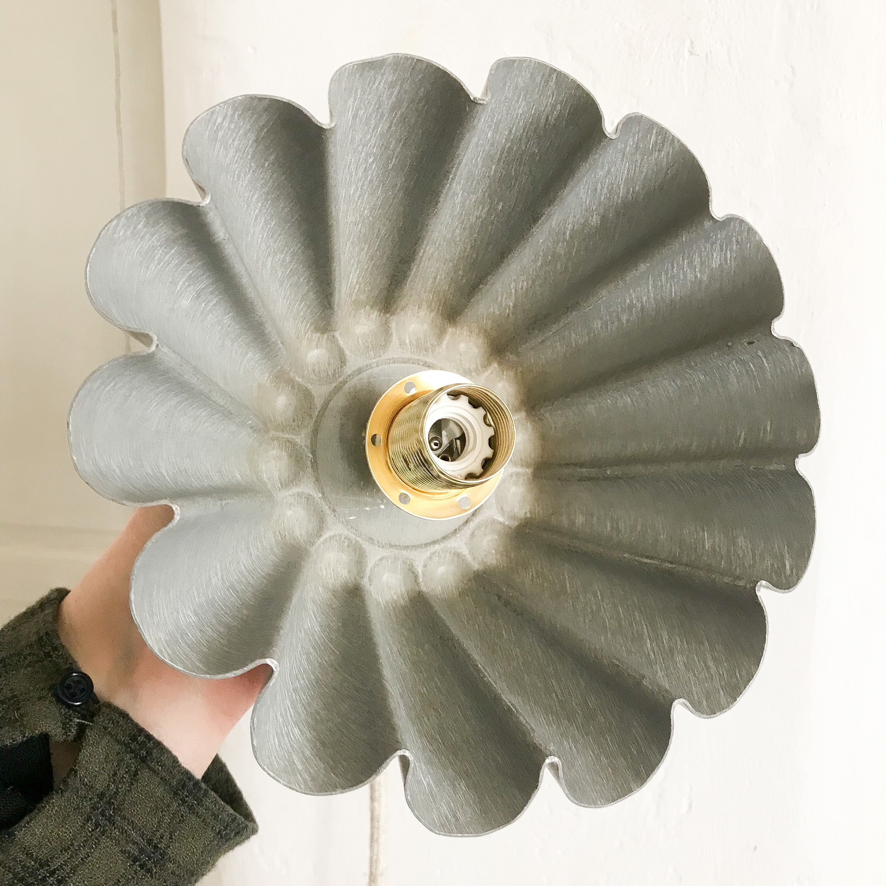 Vintage tin pendant lamp