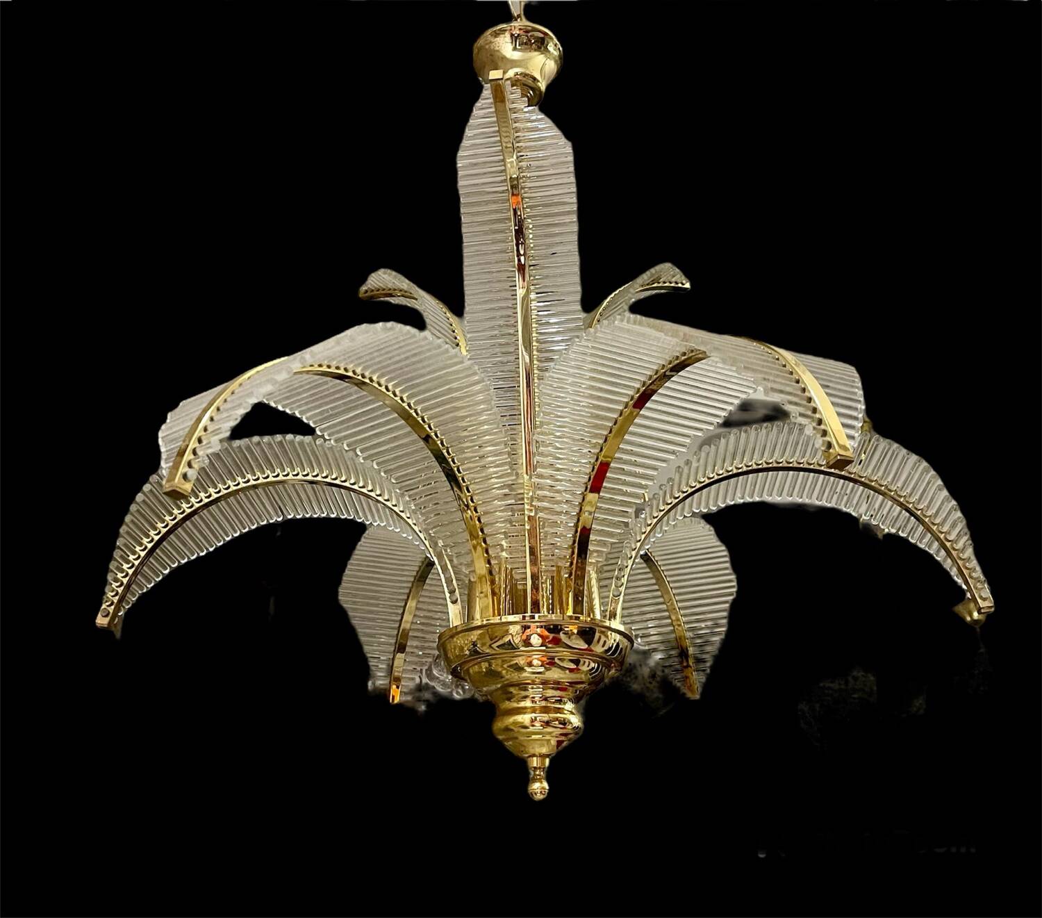 Venini palm chandelier in Murano glass and golden structure, Italy 1980s