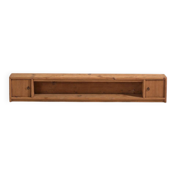 Old pine wood buffet – China, circa 1930