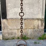 Brutalist chain floor lamp base