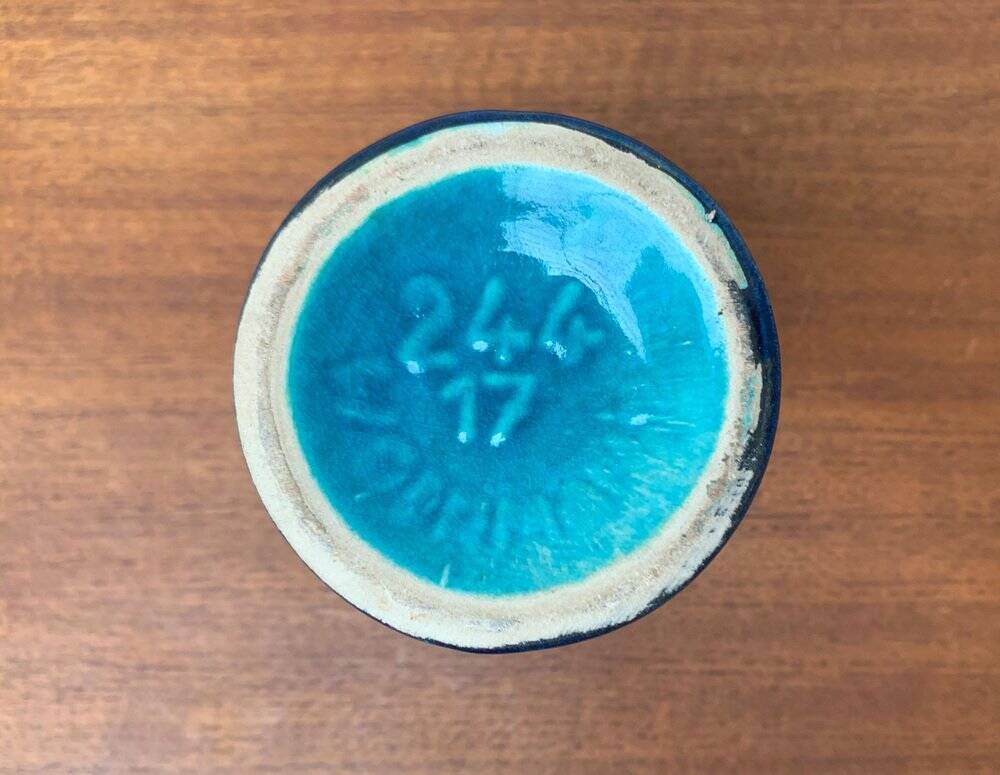 Vintage vase in West German pottery WGP by Scheurich, 1970s.