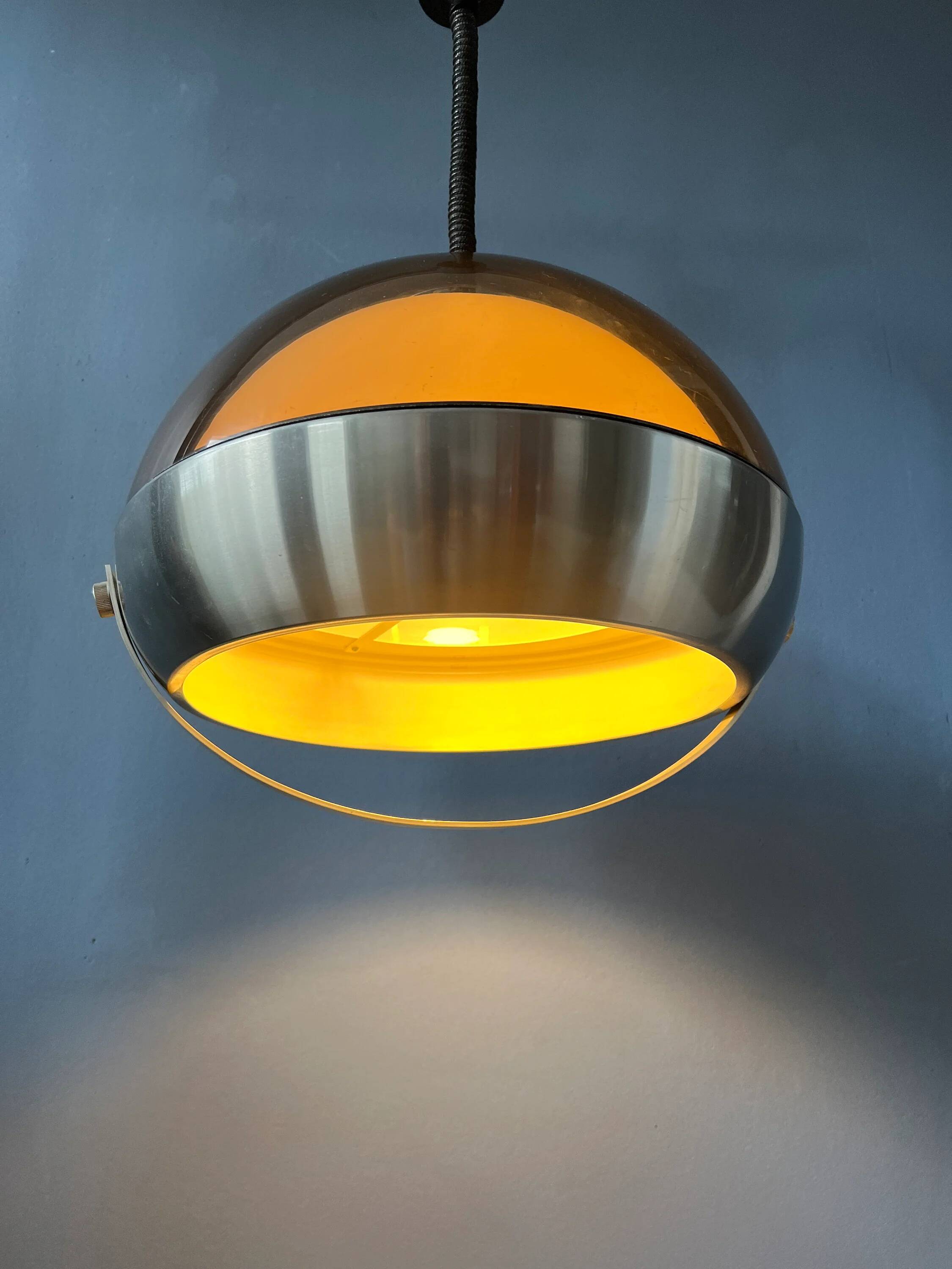 Suspension Space Age Mid-Century Lakro - adjustable height lamp from the 70s
