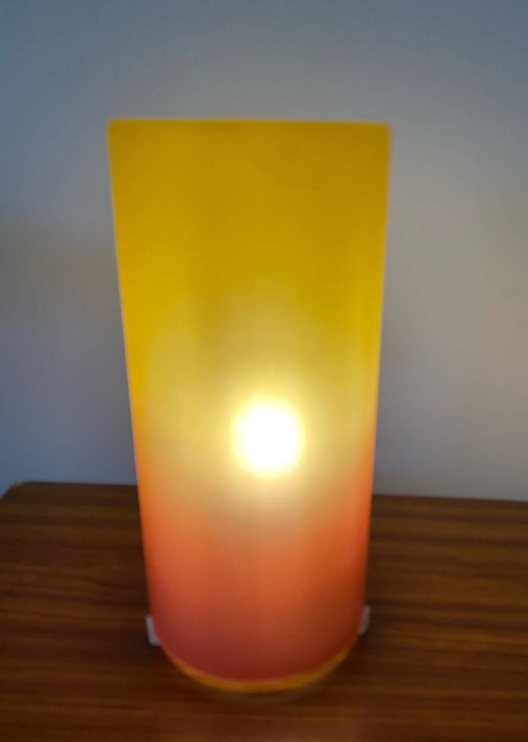 Vintage frosted glass cocktail lamp