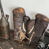 Old pair of leather boxing gloves