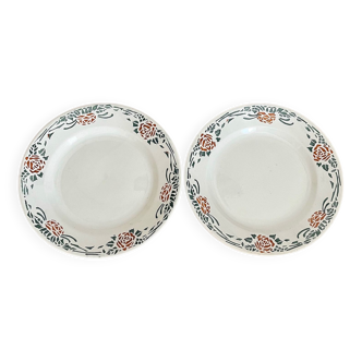 Set of 2 Givors earthenware plates