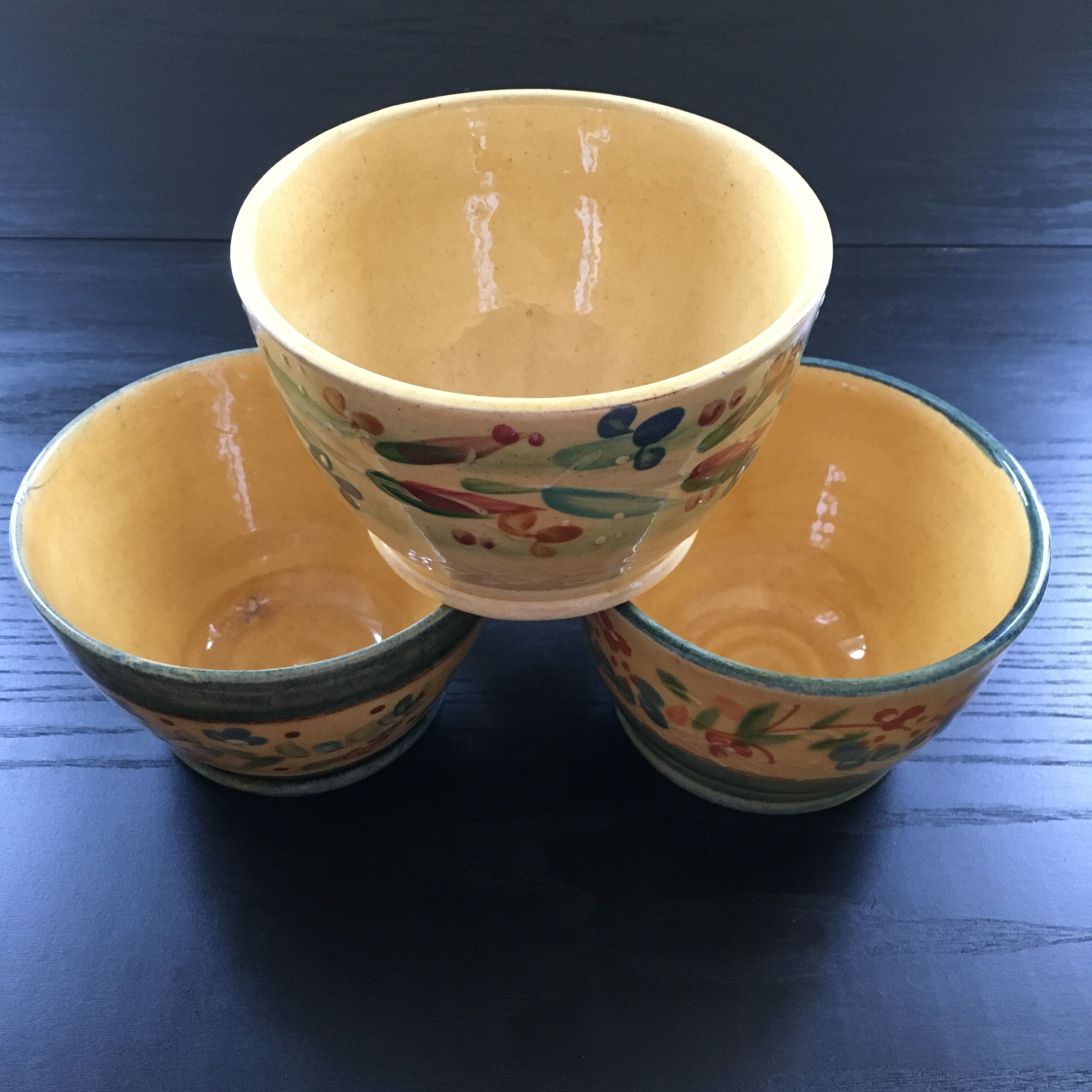 Series 3 Provençal bowls