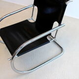 Chaise Arrben  en cuir 70s