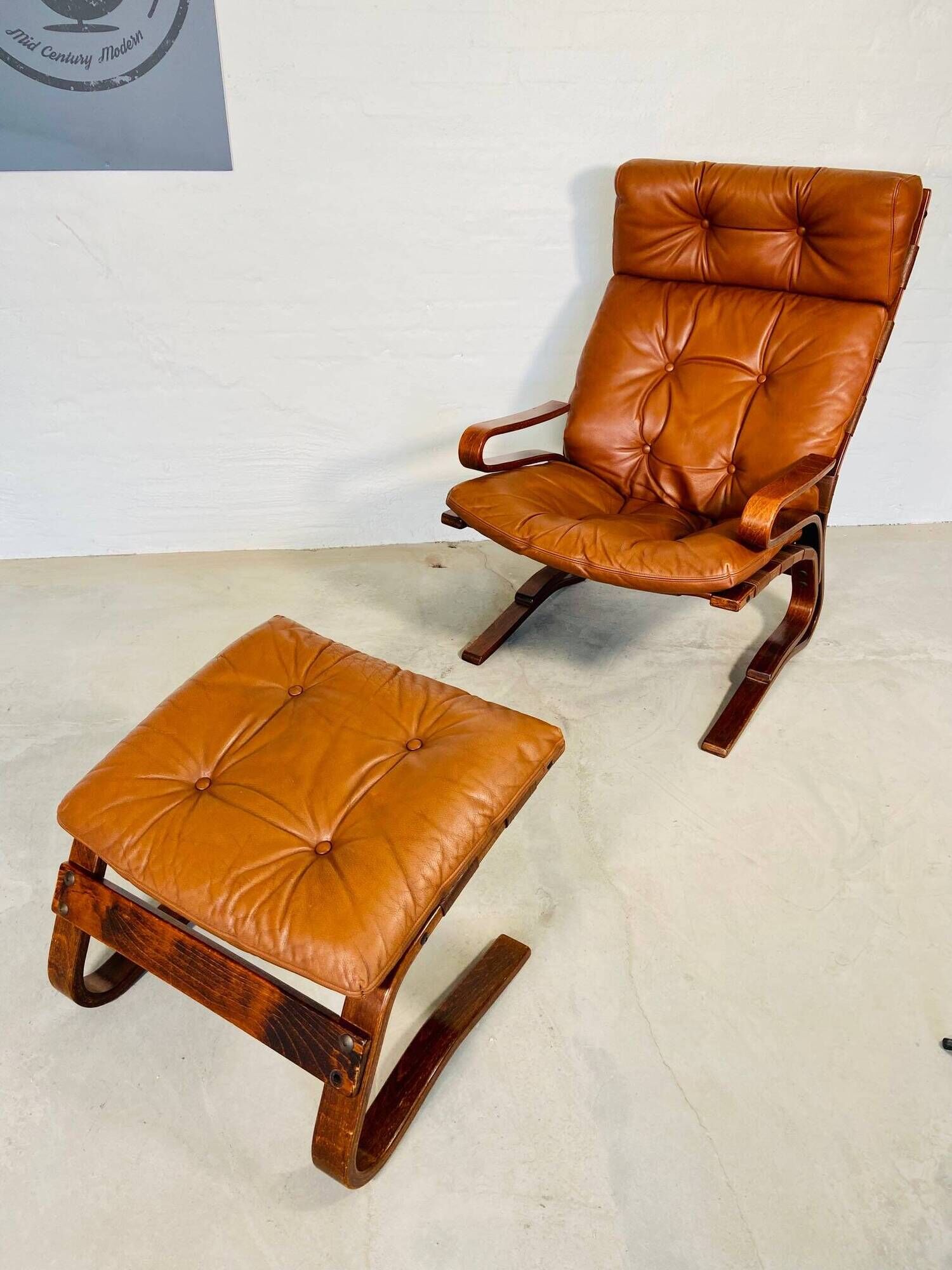 Vintage scandinavian cognac lounge chair by oddvin rykken 1960s