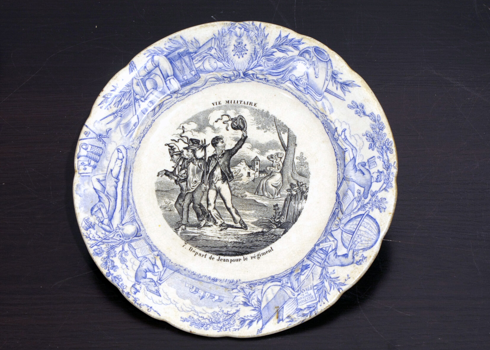 Plates "military life"