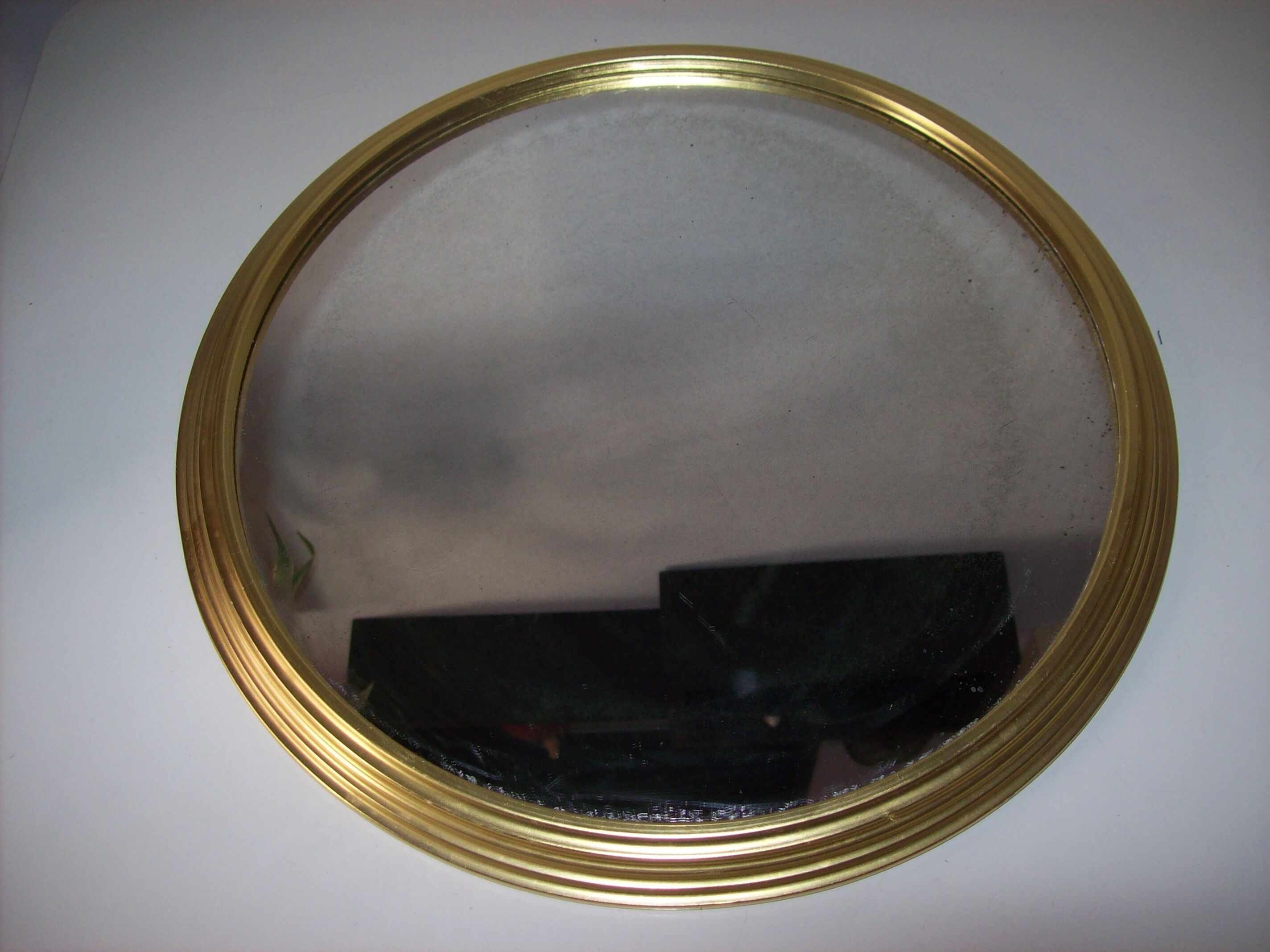 Mirror tray