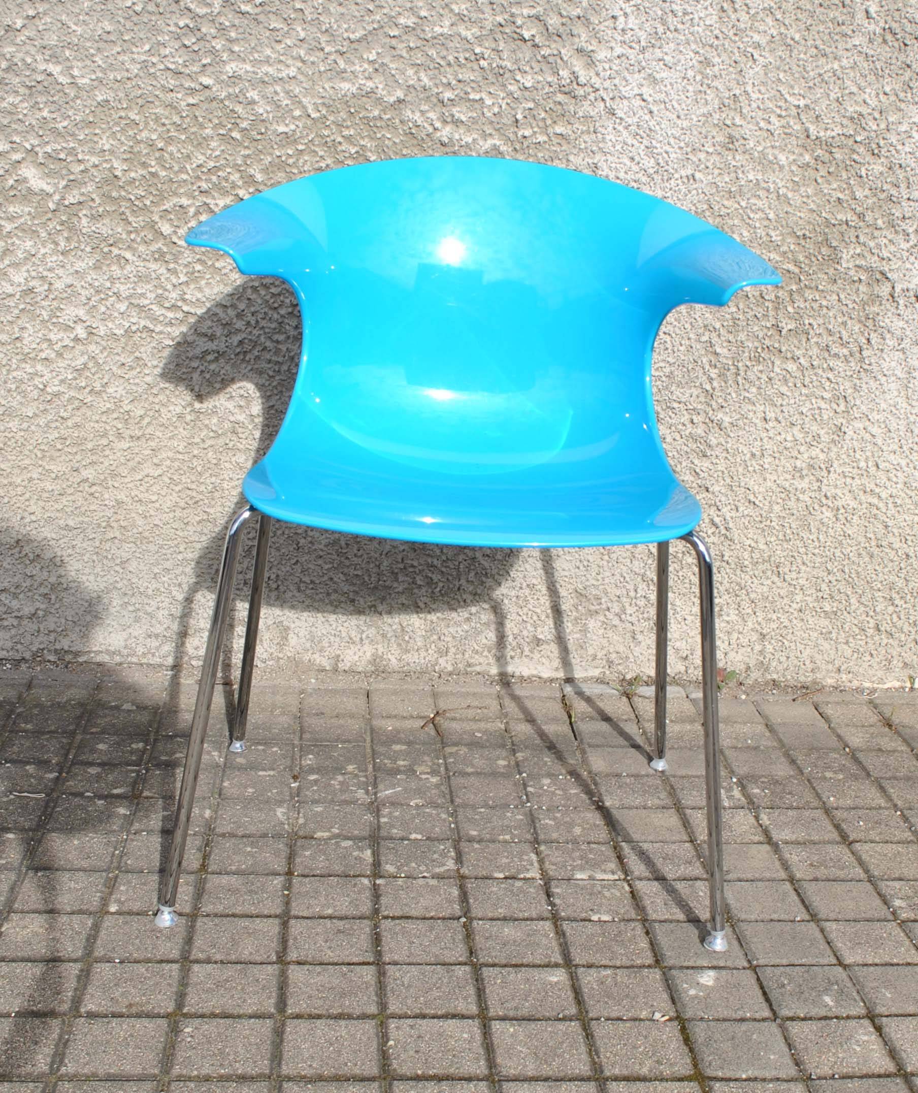 LOOP armchair - Scandinavian DESIGN chair by Claus Breinholt (Danish) Infiniti - blue polypropylene